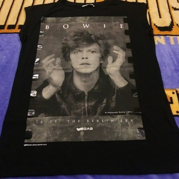 David Bowie Limited Edition #916 GAS JEANS 'Heroes' Women's Sleeveless T-shirt - Picture 2 of 9